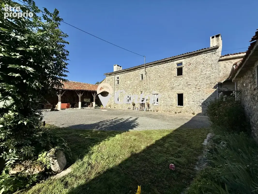 Maison à LA FORET-SUR-SEVRE
