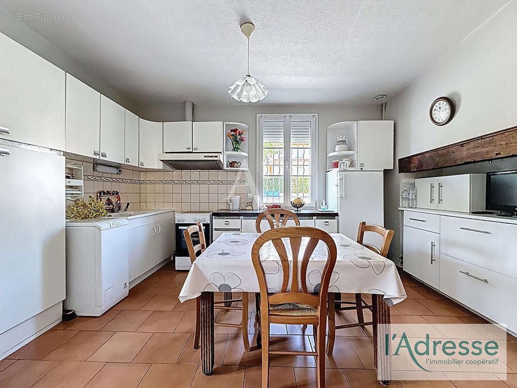 Maison à CASTELGINEST