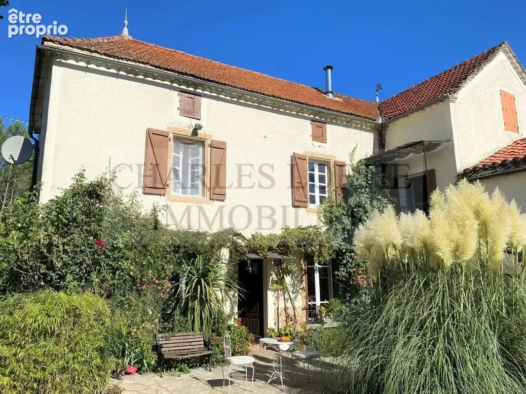  Très jolie maison en pierre avec grange aménagée et beau jardin - photo 29