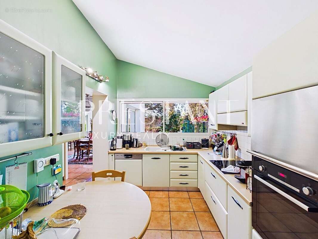Au bord du lac Mouriscot, une maison de famille - photo 9