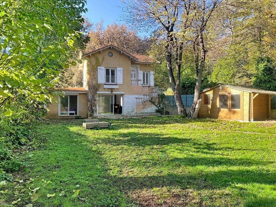 Maison à ROQUEFORT-LES-PINS