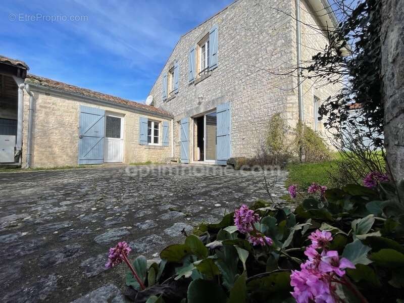 Maison à SAINTE-MARIE-DE-RE