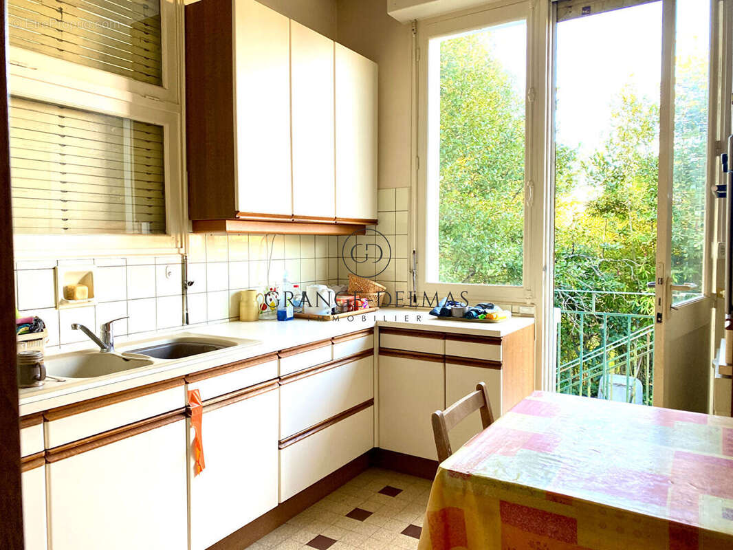 Maison à LE BOUSCAT