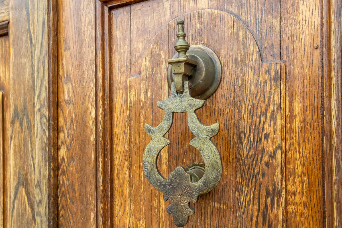 Maison à CHARLAS