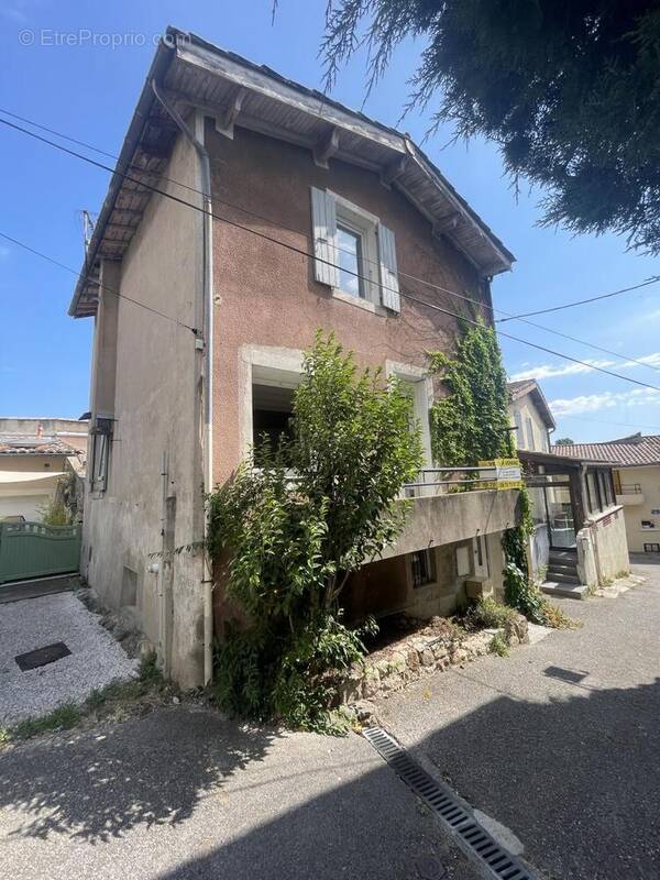 Maison à SOYONS