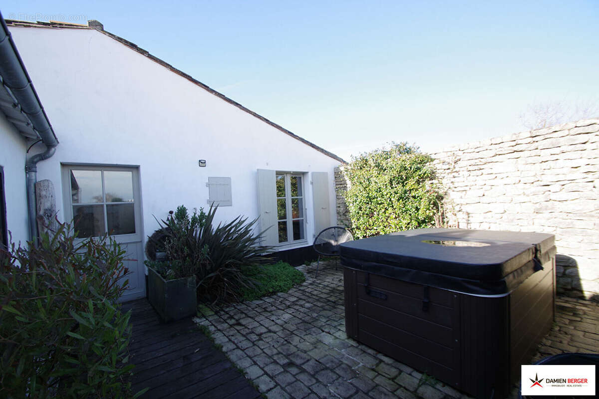 Maison à SAINTE-MARIE-DE-RE