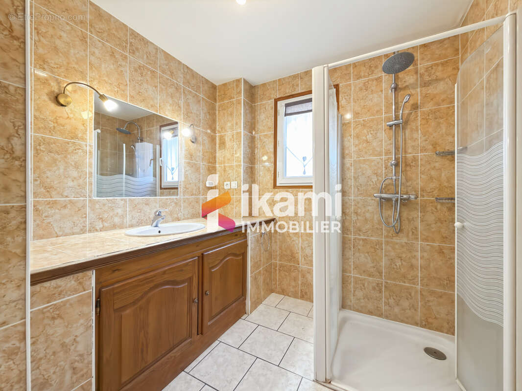 Maison 8 pièces de 212 m2 à Saligny 89100 - photo 10
