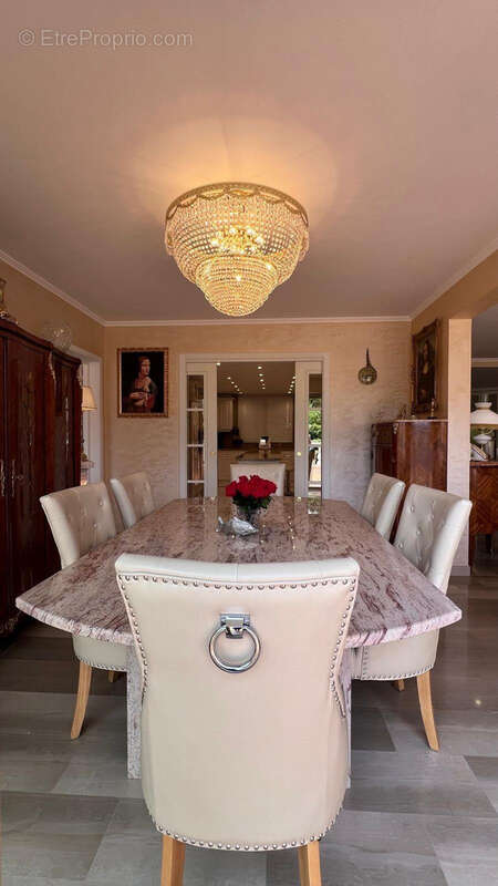 Appartement à BEAULIEU-SUR-MER