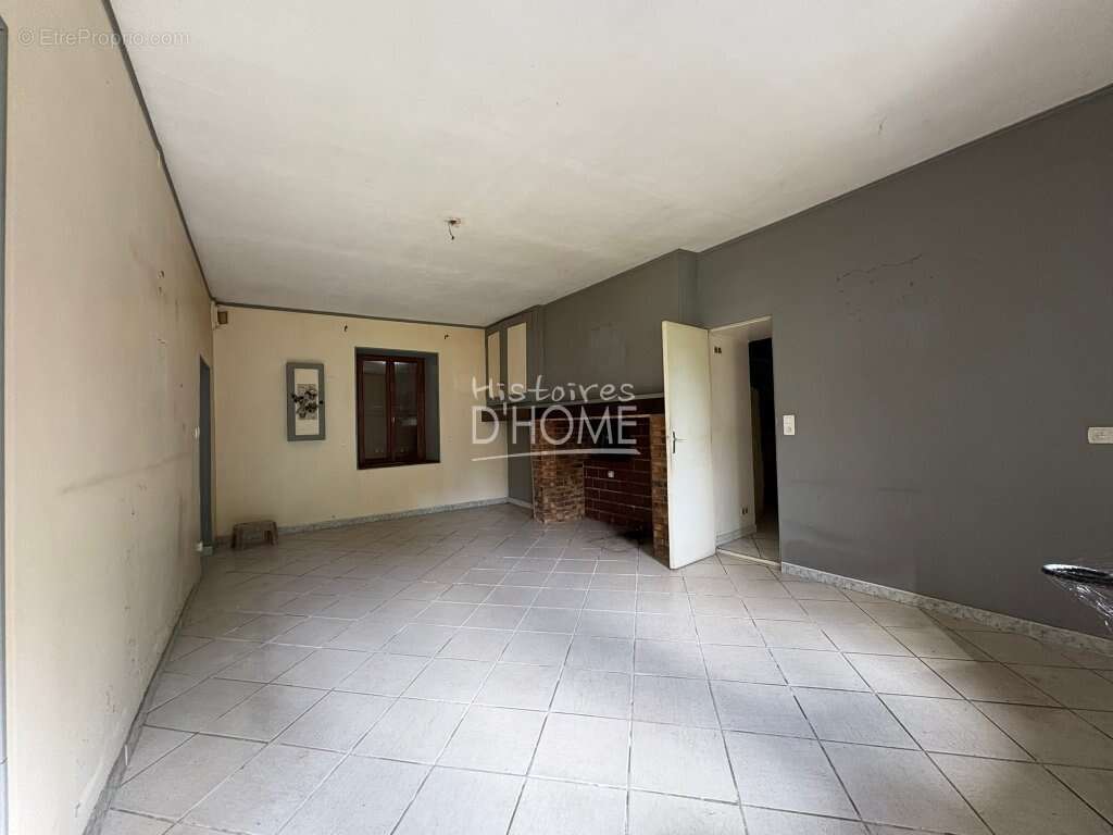 Maison à LA FERTE-GAUCHER