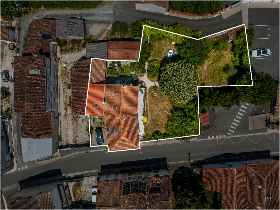 Maison 5 chambres, jardin, cave, parking - photo 17
