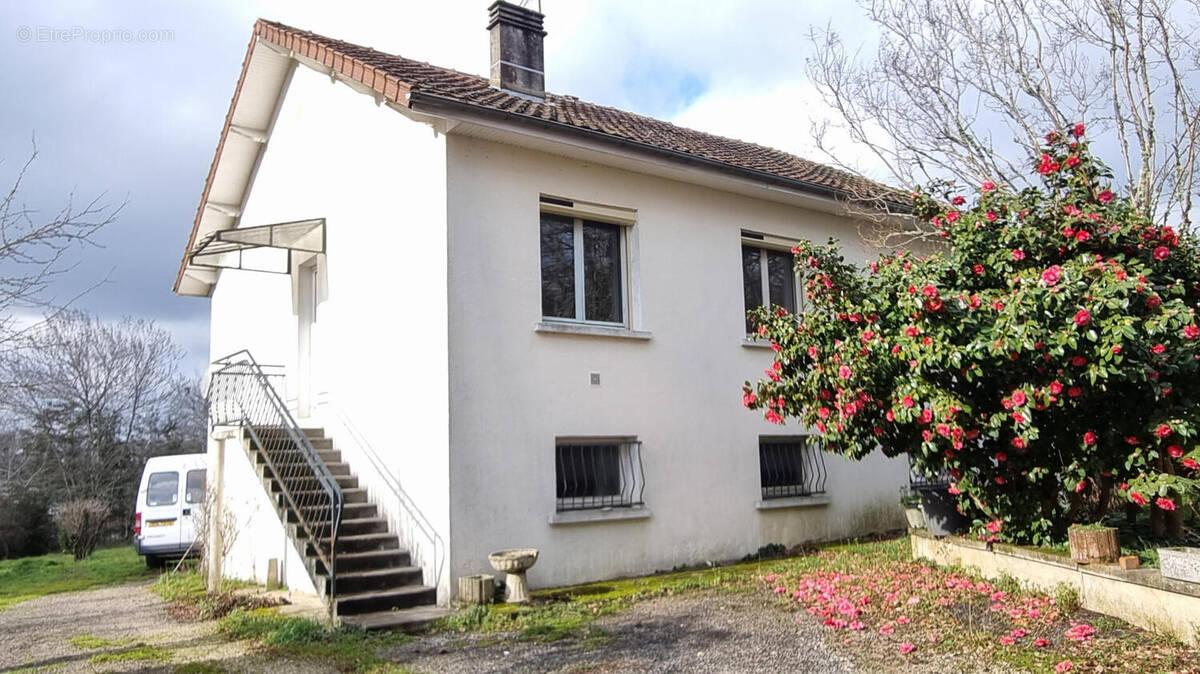 20260214_145630 - Maison à NONTRON