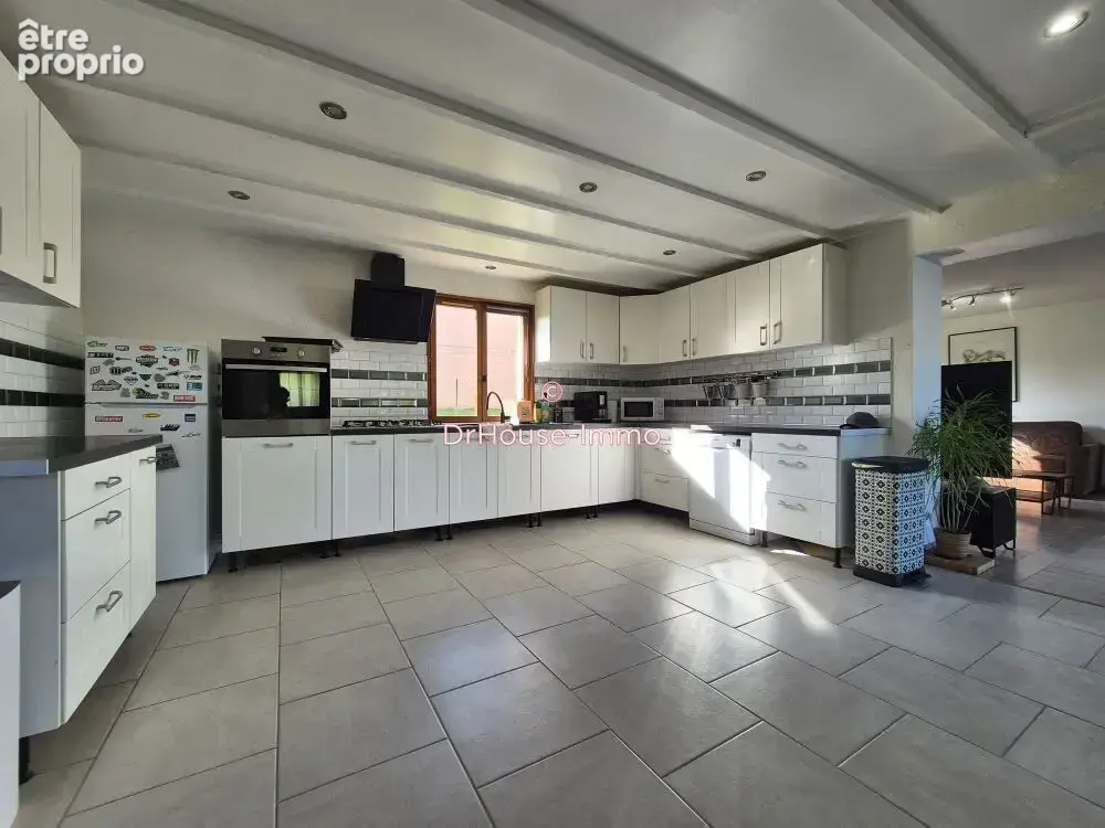 Maison 5 pièces 156 m² à vendre à Pretot-Vicquemare (76560) - photo 4