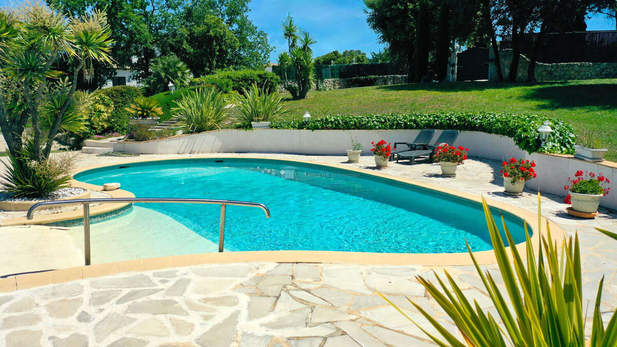 Villa peymeinade 177 m² avec piscine et jardin 2230 m² - photo 6