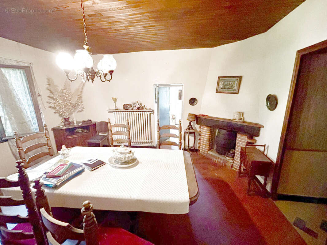 Maison à GRIGNAN