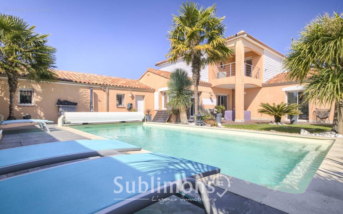 Maison à PONT-SAINT-MARTIN