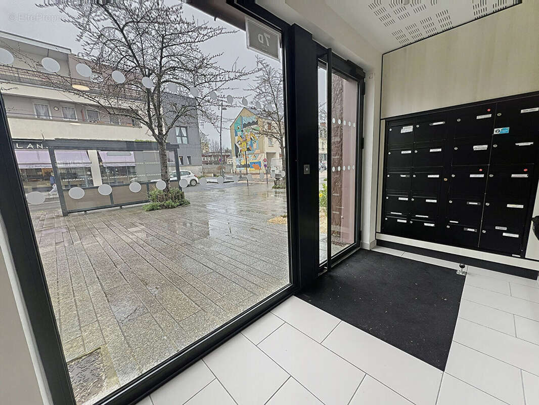 Appartement à MONDEVILLE