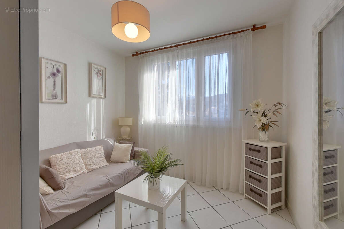 Appartement à LE PONT-DE-CLAIX