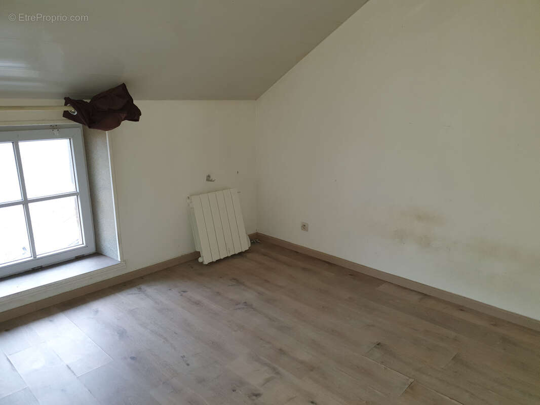 Appartement à CHARLEVILLE-MEZIERES
