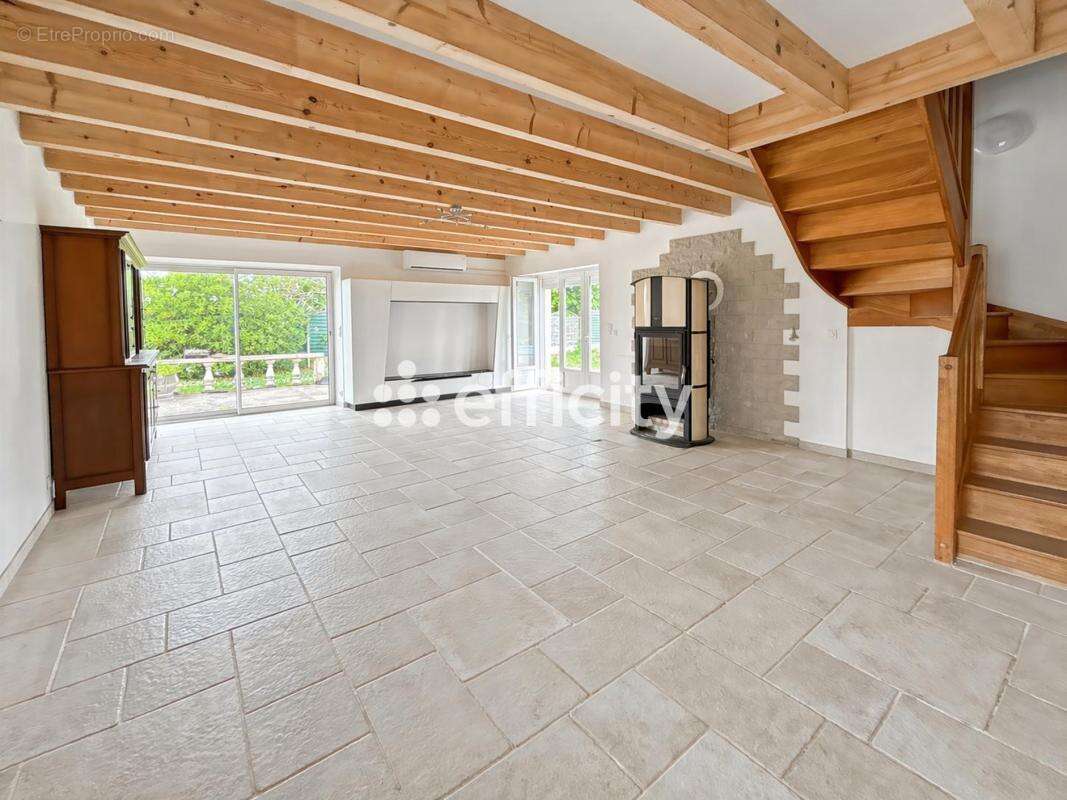 Maison à RETAUD