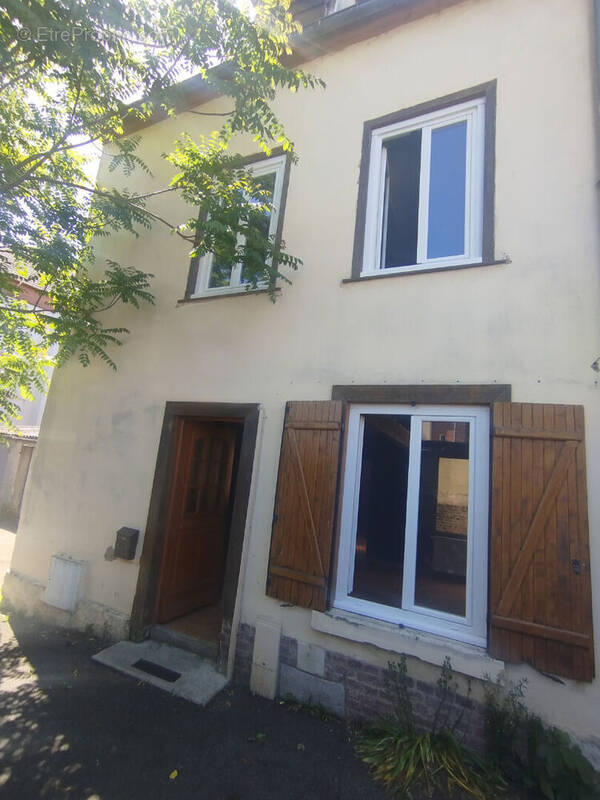 Maison à BEAUVAIS