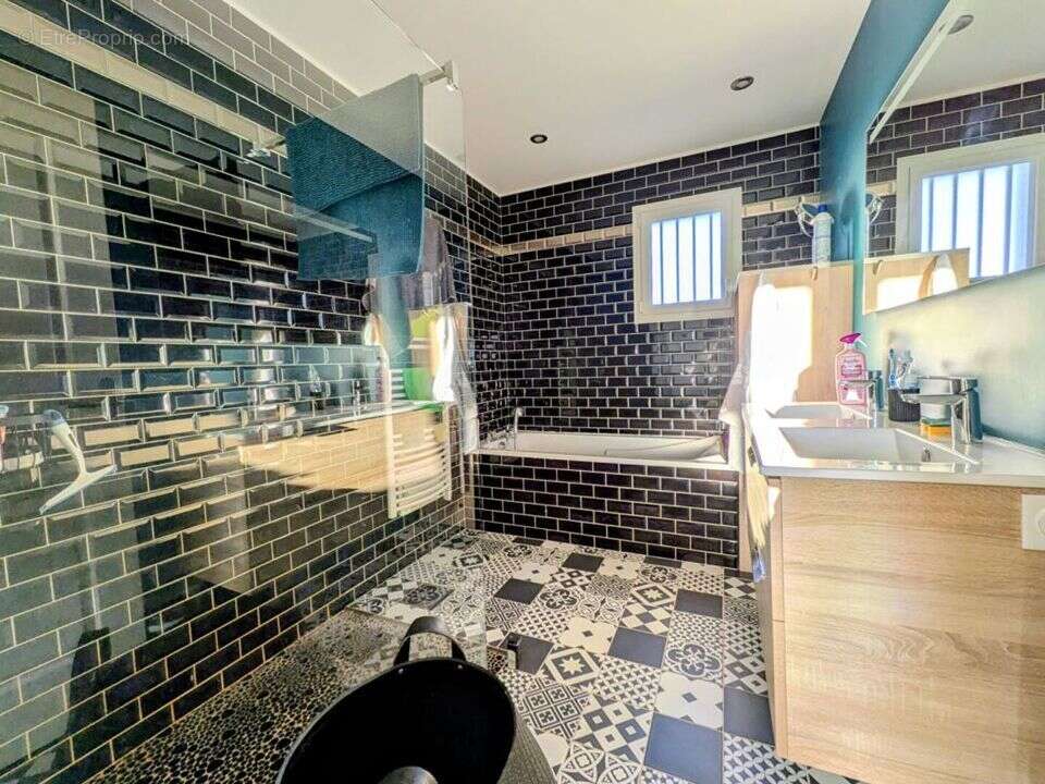 Maison à SAINT-MANVIEU-NORREY