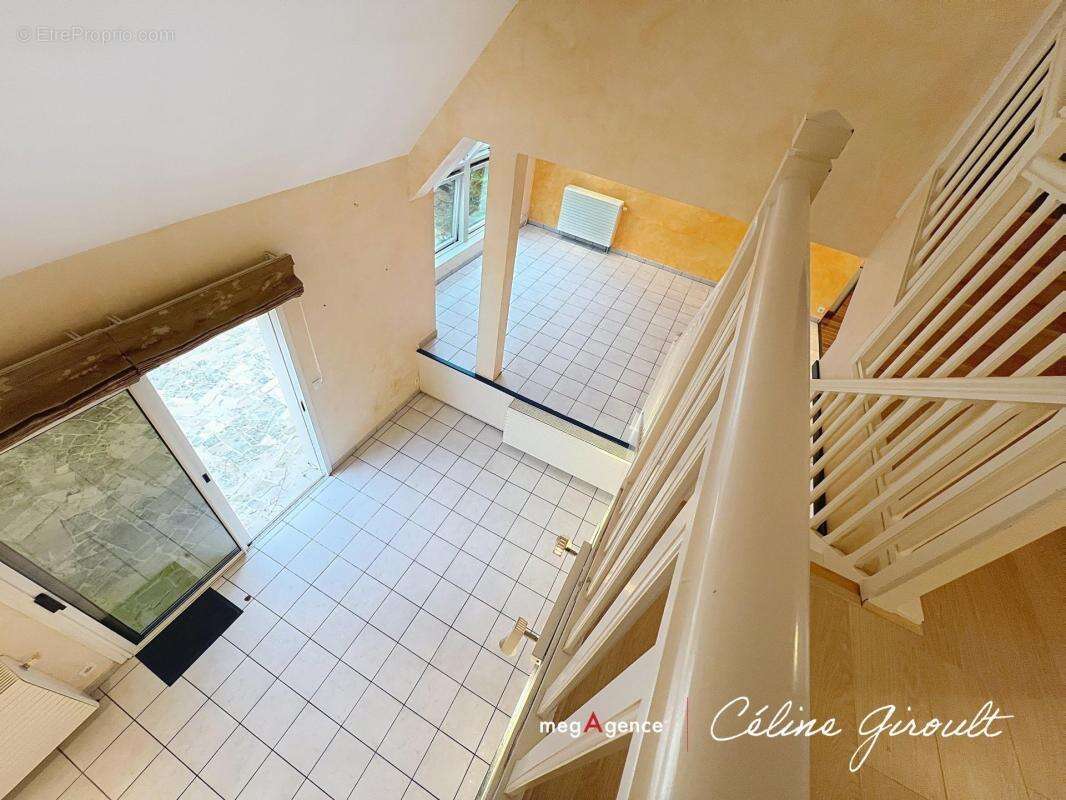 Maison à LE VAL-SAINT-PERE