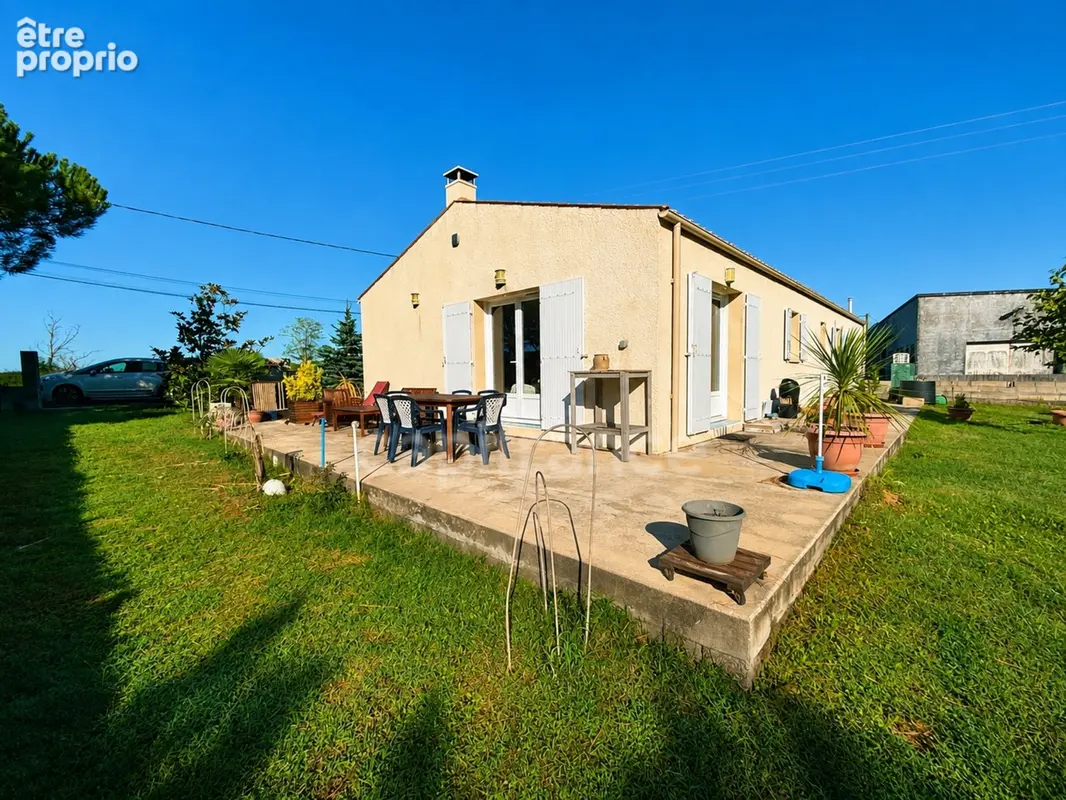 Maison de plain-pied – 94 m² – 3 chambres – Terrain 910 m² – DPE B - photo 4