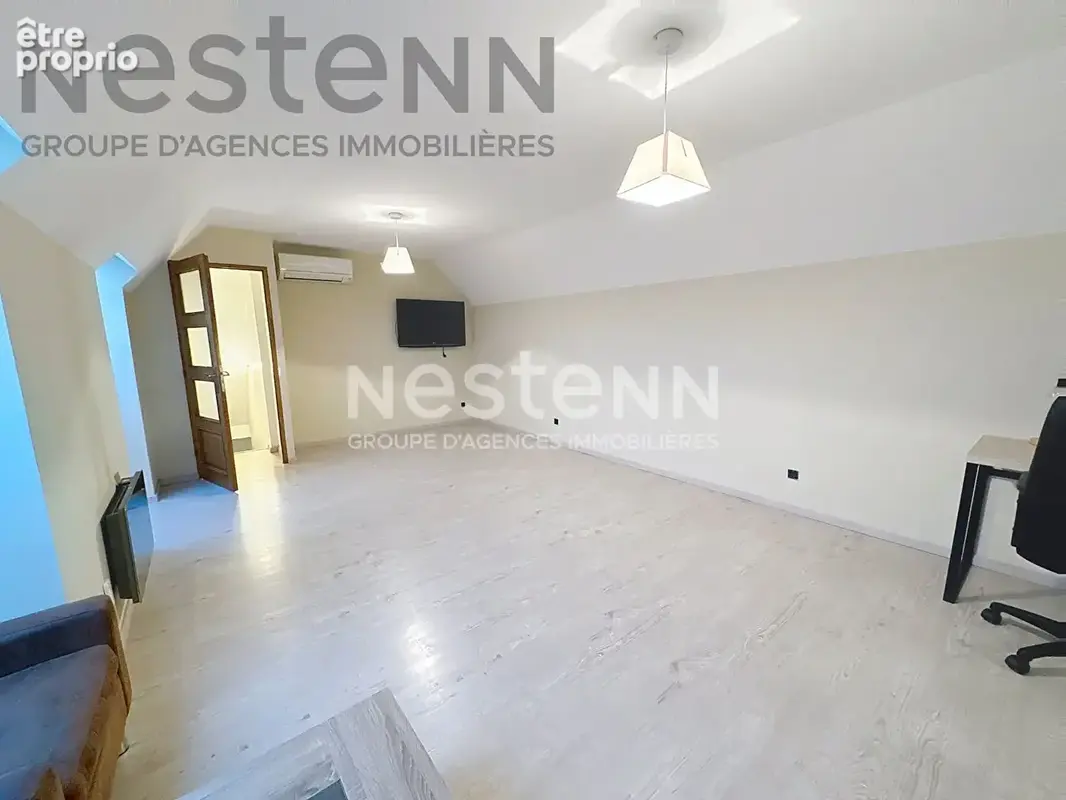 La Chaussée-Saint-Victor / magnifique maison contemporaine de 235 m² à découvrir ! - photo 17