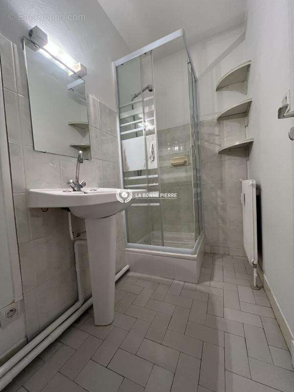 Commerce à GRENOBLE