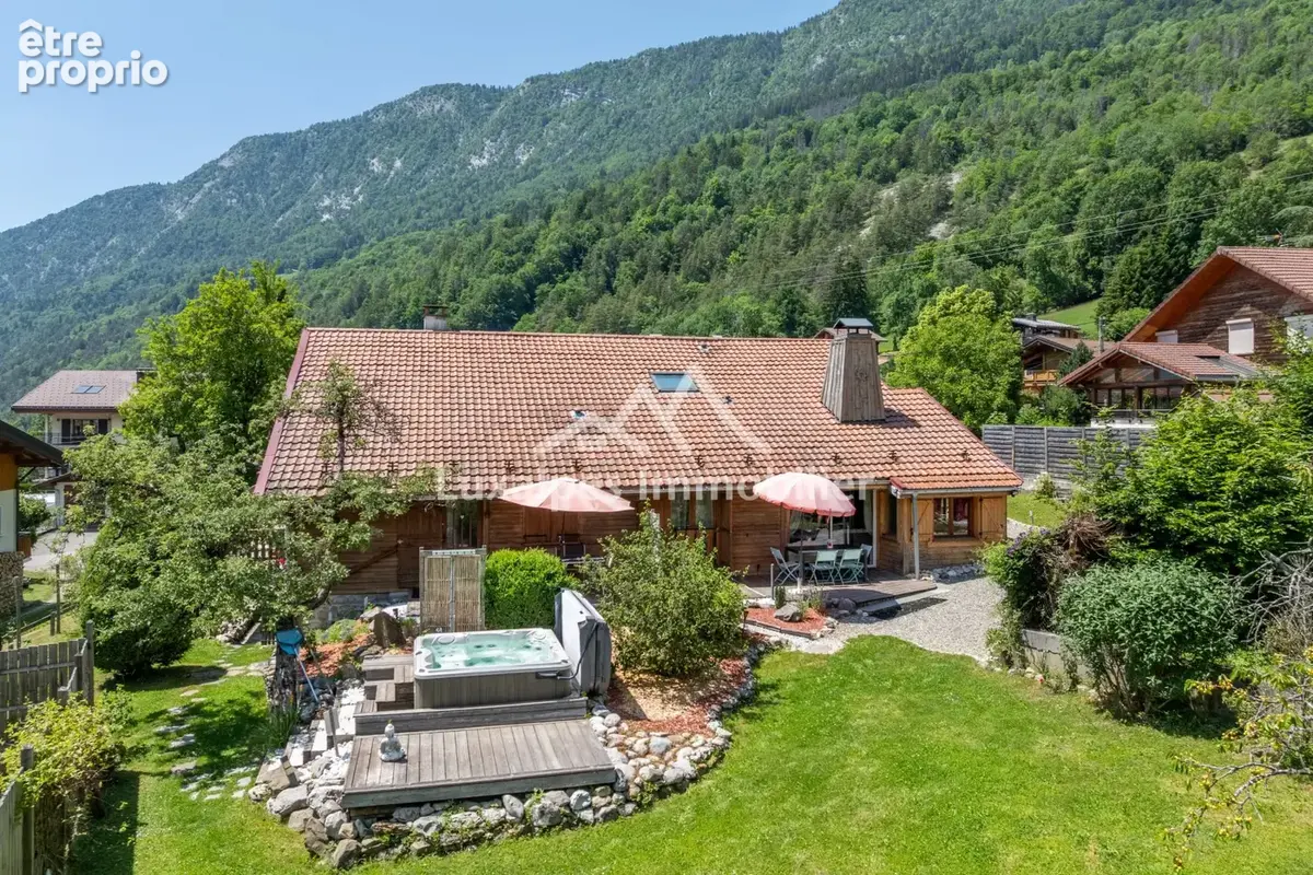 Maison à THONES