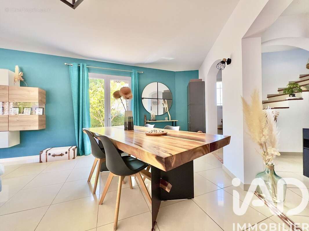 Photo 8 - Maison à FREJUS