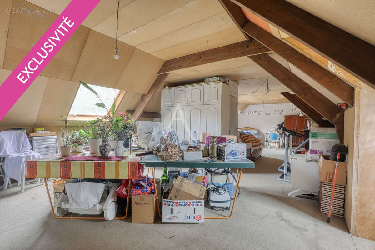 Maison à VAUX-SUR-SEINE