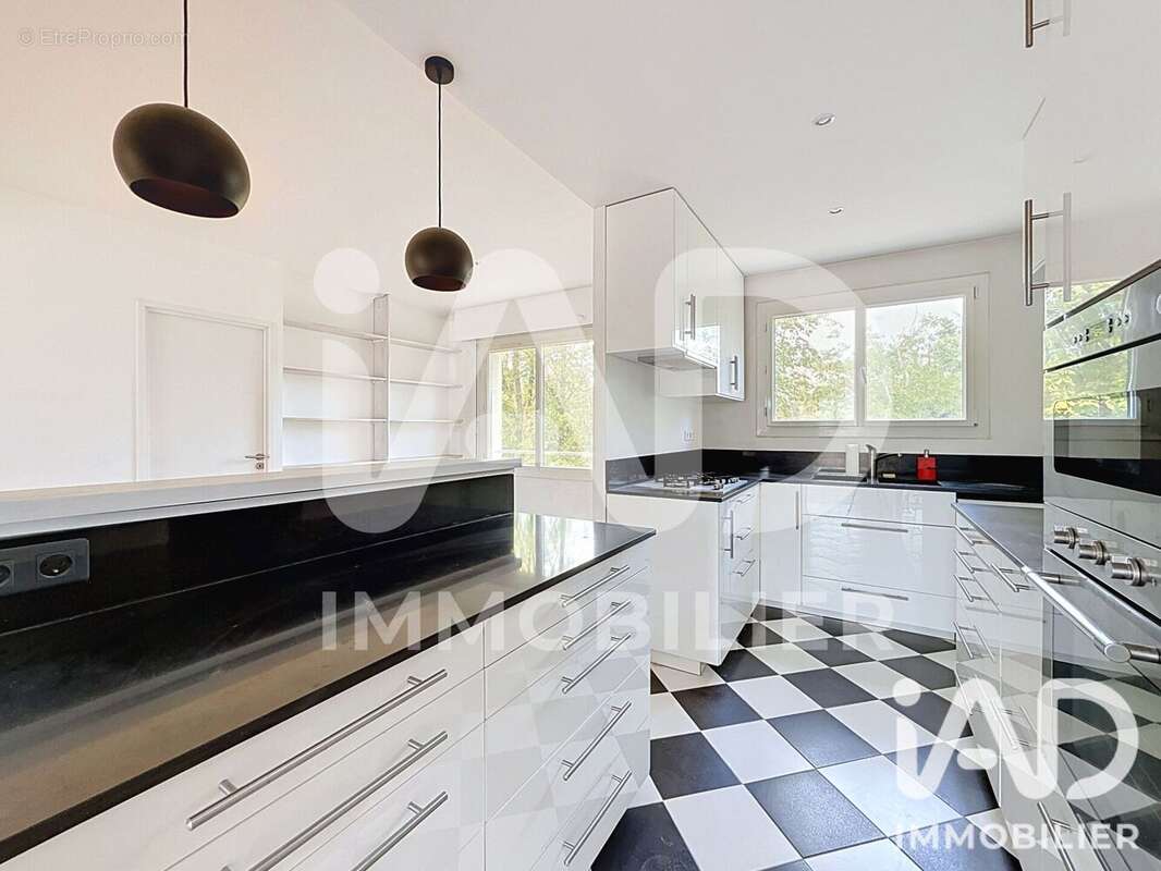 Appartement 84 m² à Maisons-Laffitte  - photo 8