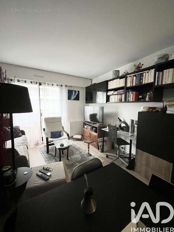 Photo 3 - Appartement à PARIS-15E