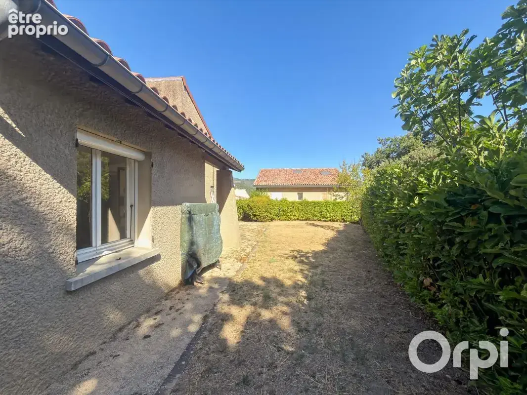 Saint-Péray — Maison familiale de 142 m² avec grand terrain - photo 26