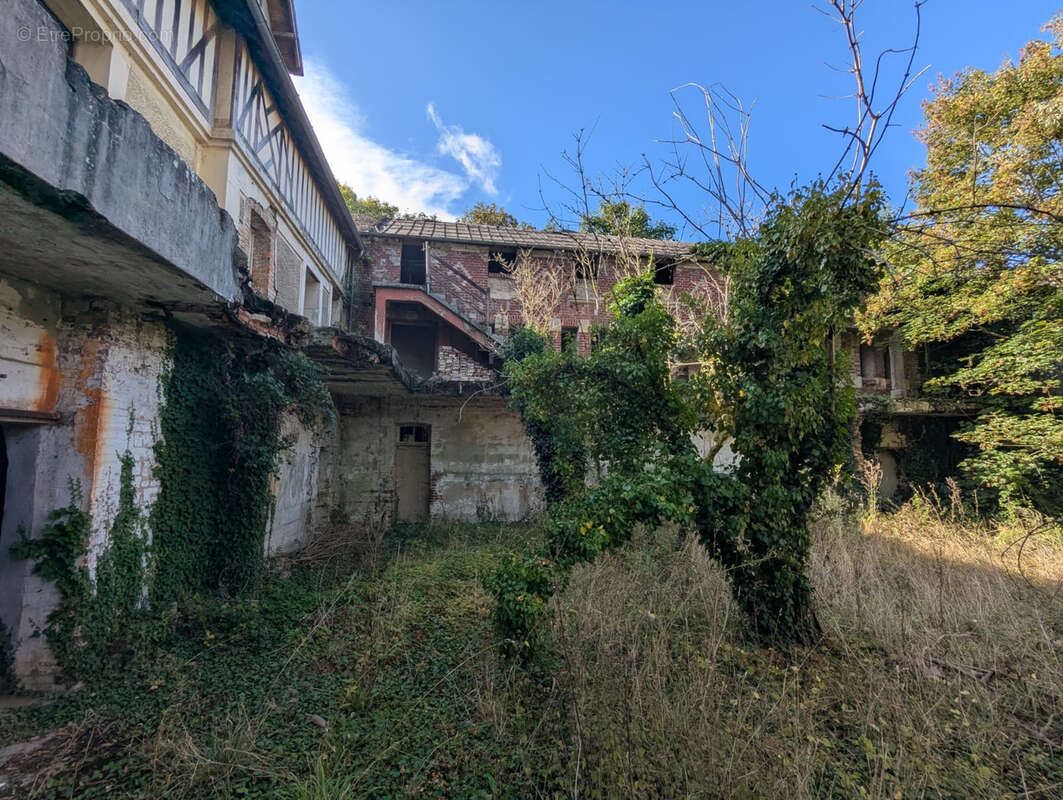Appartement à SAINT-PIERRE-SUR-DIVES