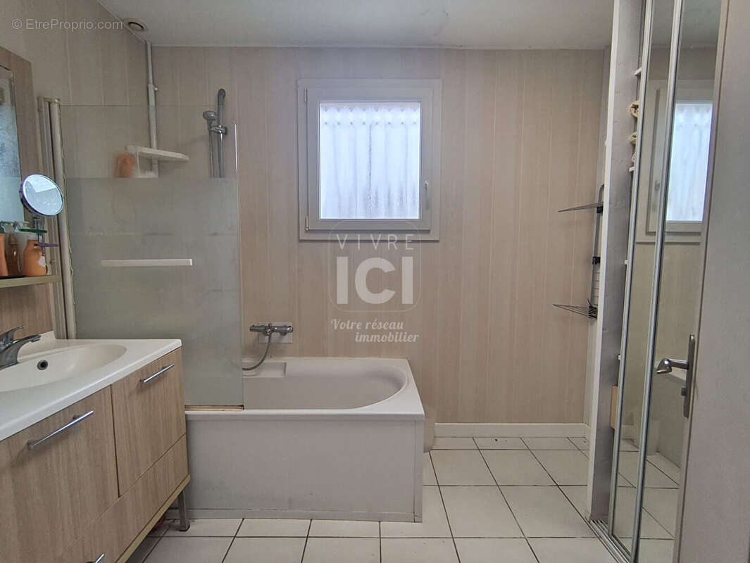 Maison à LA BOHALLE