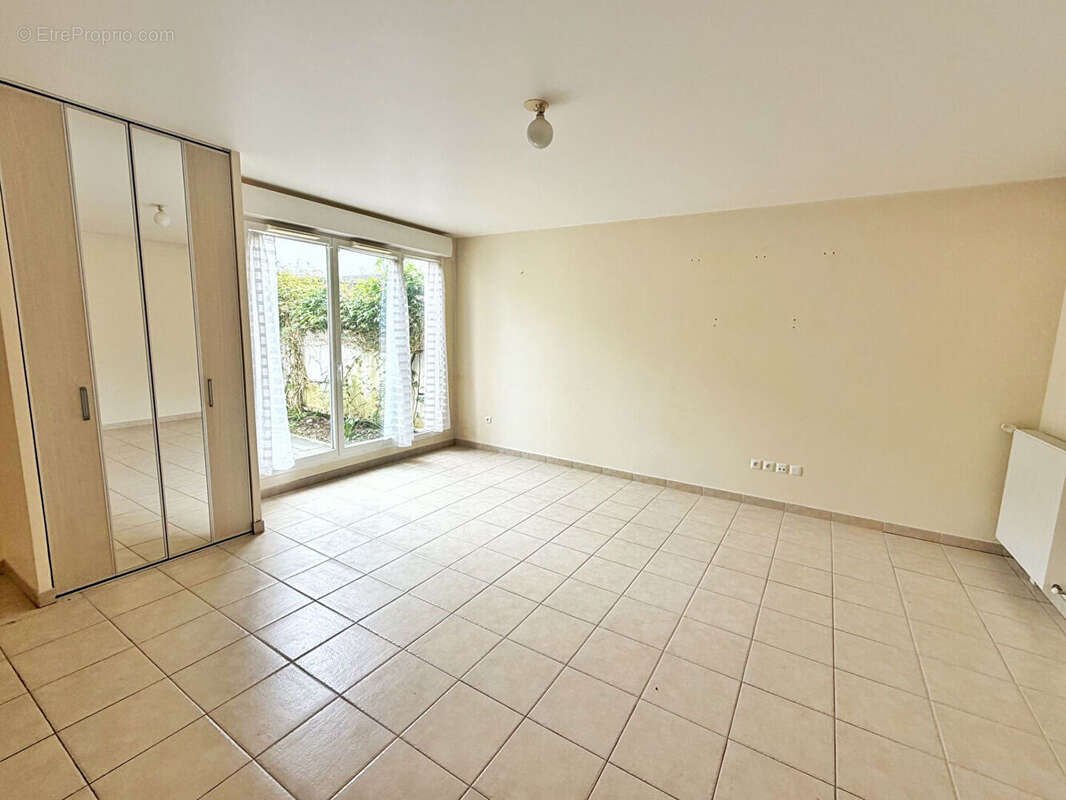 Maison à NANTERRE