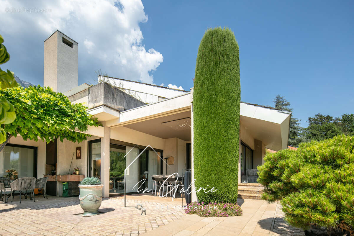 Propriete d'exception de 470 m2 a meylan - photo 13