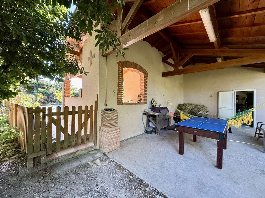 Maison à MONDONVILLE