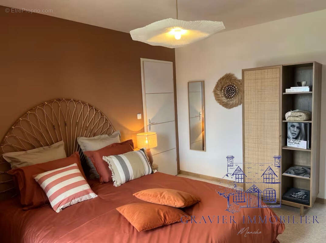 Maison à SAINT-MALO-DE-LA-LANDE