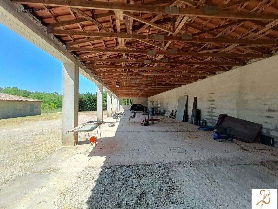 Maison 4 pièces 78 m² à vendre à Salernes (83690) - photo 8
