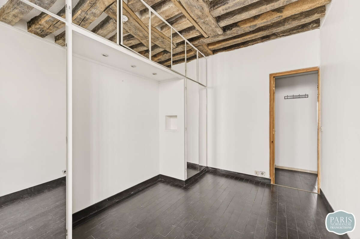 Appartement à PARIS-11E