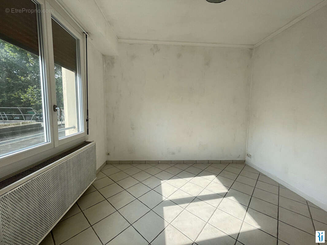 ROUEN ? Proximité des quais ? Appartement 2 pièces avec balcon - photo 5