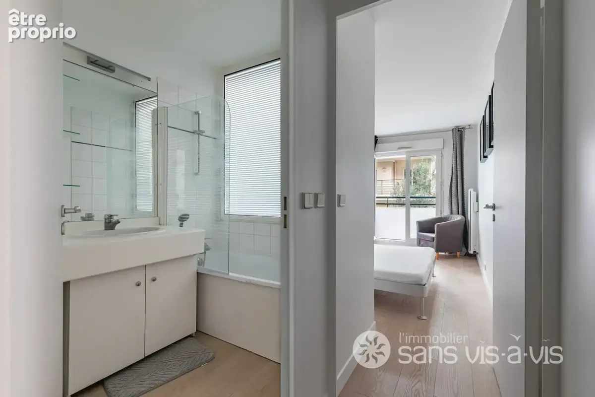 Magnifique 2P de 51m2 avec terrasse - parking - cave - photo 12