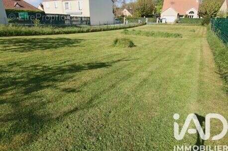 Terrain 952 m² à Rubelles  - photo 3