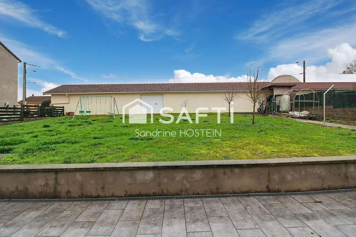 Maison 130 m² à Morfontaine  - photo 3