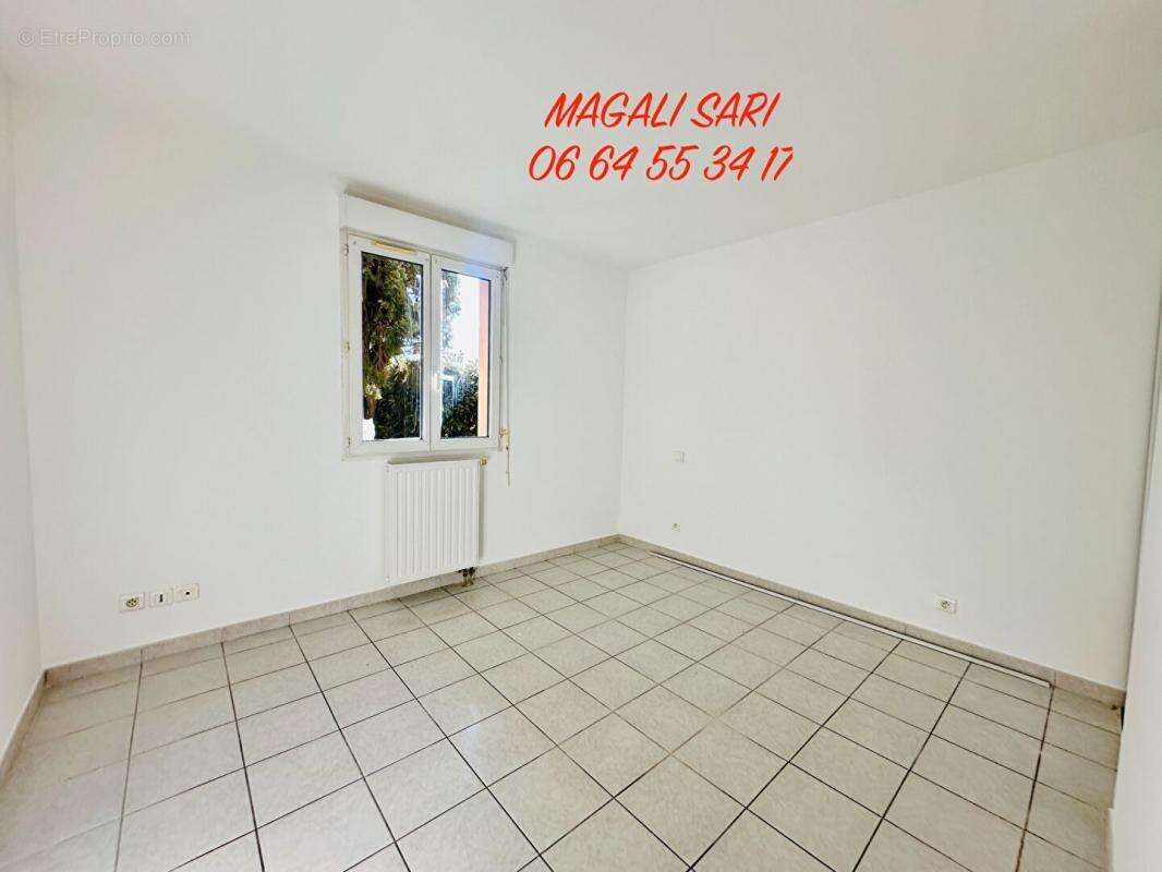 Maison à SAINT-HILAIRE-DE-BRETHMAS