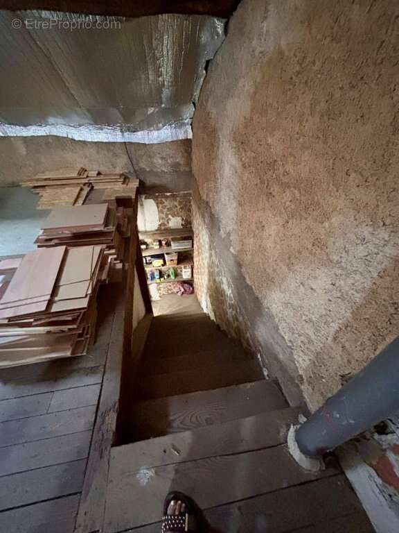 Maison de village toutes commodites - 5 pièces - garages - terrain 916 m2 - photo 15