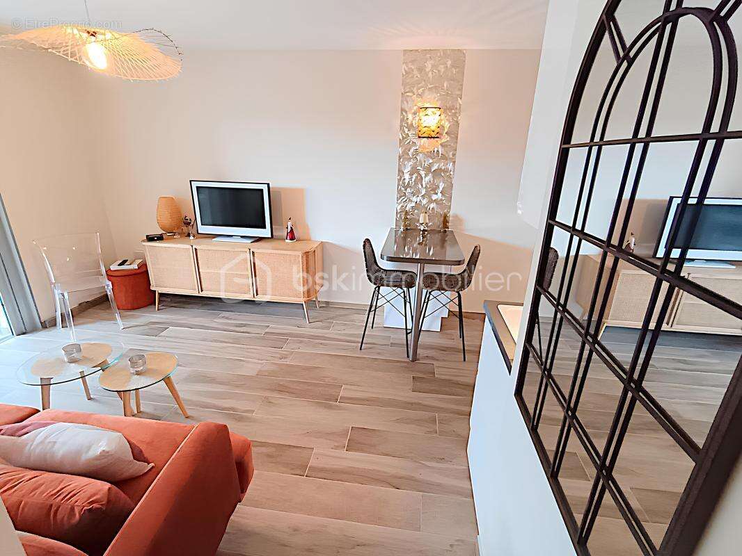 Appartement à SANARY-SUR-MER